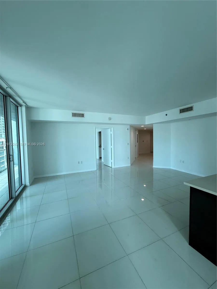 55 SE 6th St # 1201, Miami, FL 33131 photo 5