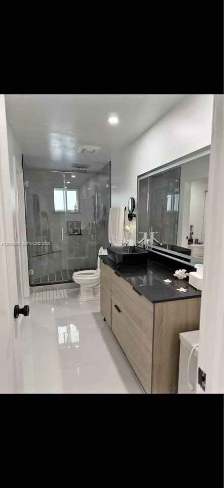 350 W 16th St, Hialeah, FL 33010 photo 2