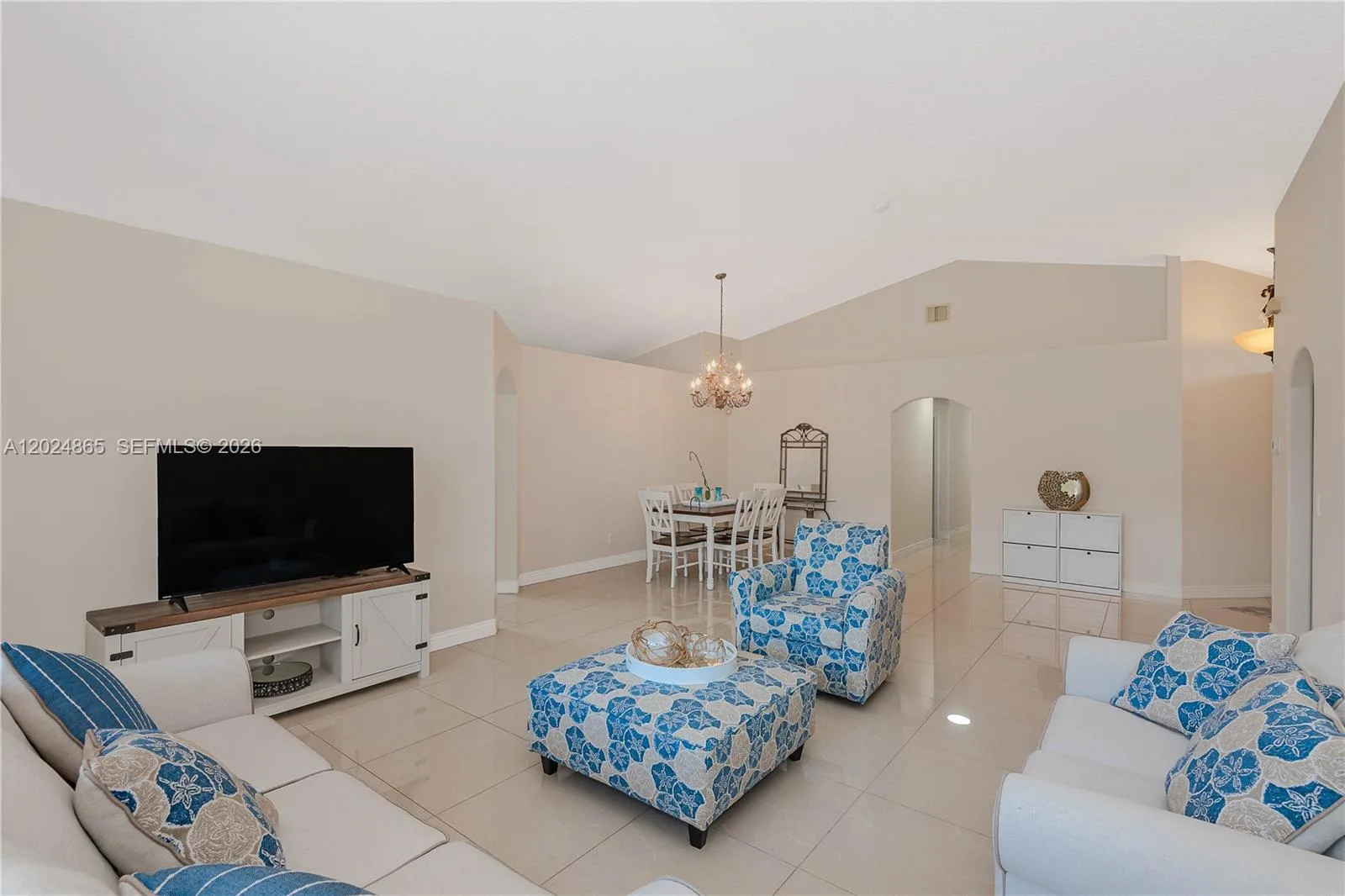 16269 SW 6th St, Pembroke Pines, FL 33027 photo 7