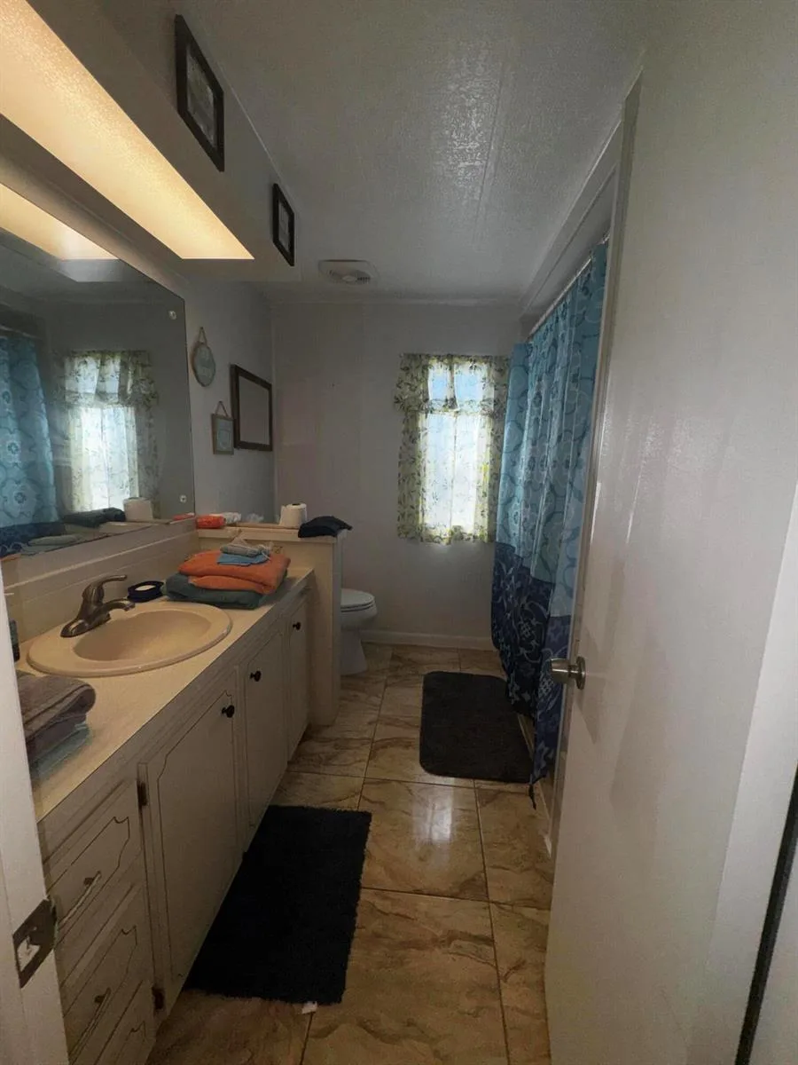 4242 3rd Court, Lantana, FL 33462 photo 8