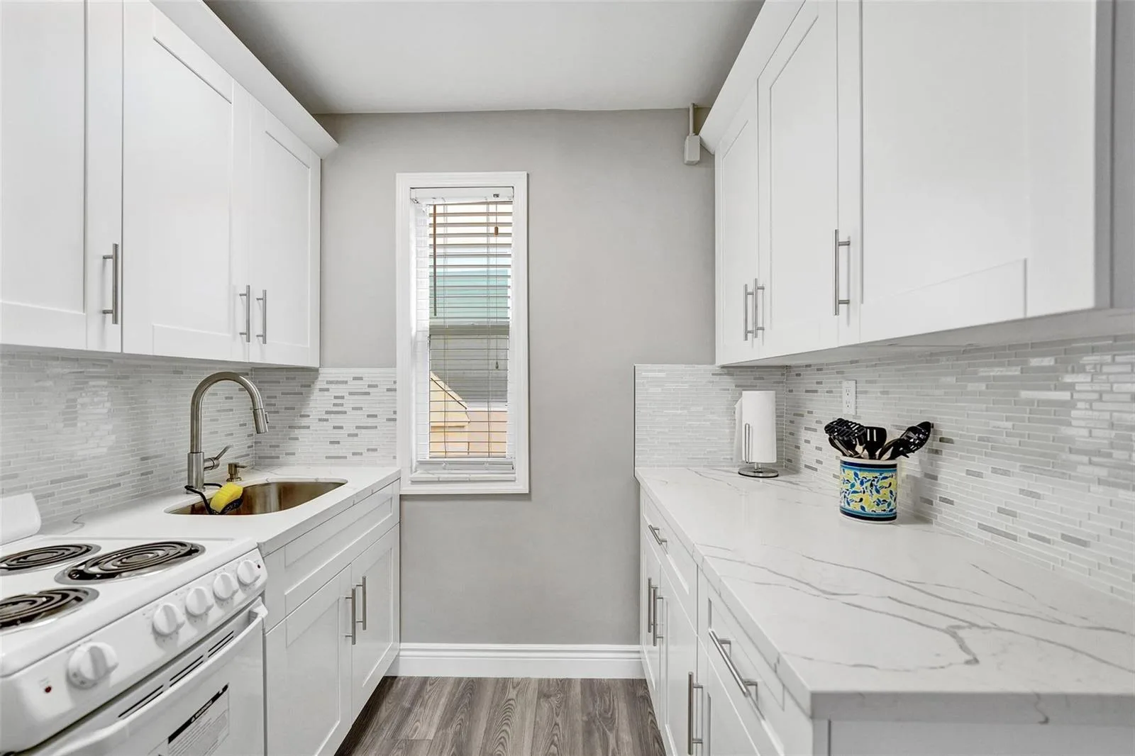 329 Connecticut Street # 107, Hollywood, FL 33019 photo 8