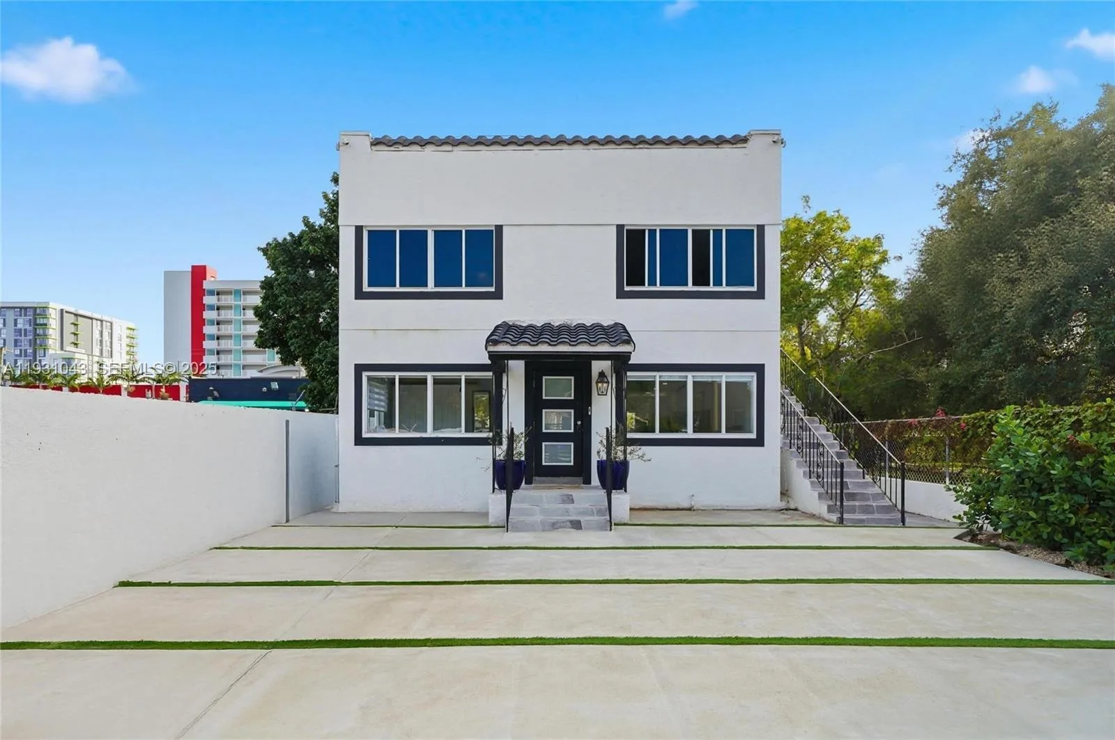 1590 NW 38th St # 1, Miami, FL 33142