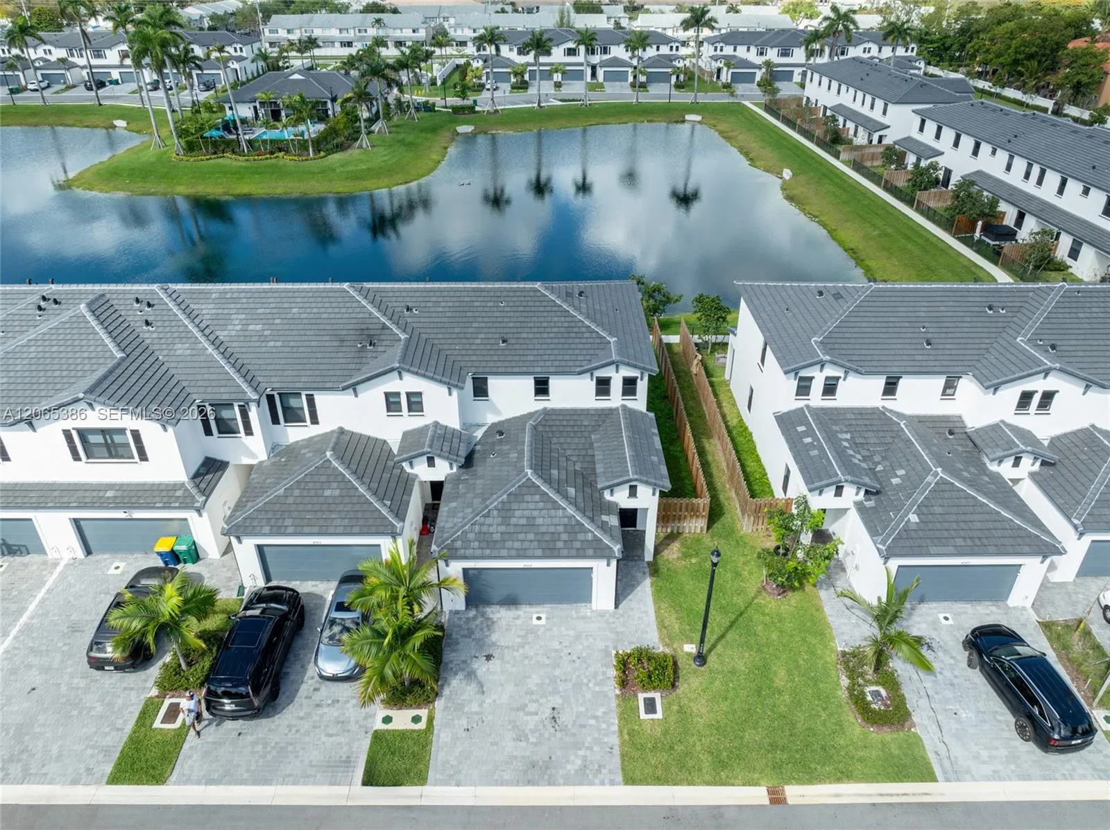 4973 Peacock Way # 5838, Dania Beach, FL 33312 photo 2