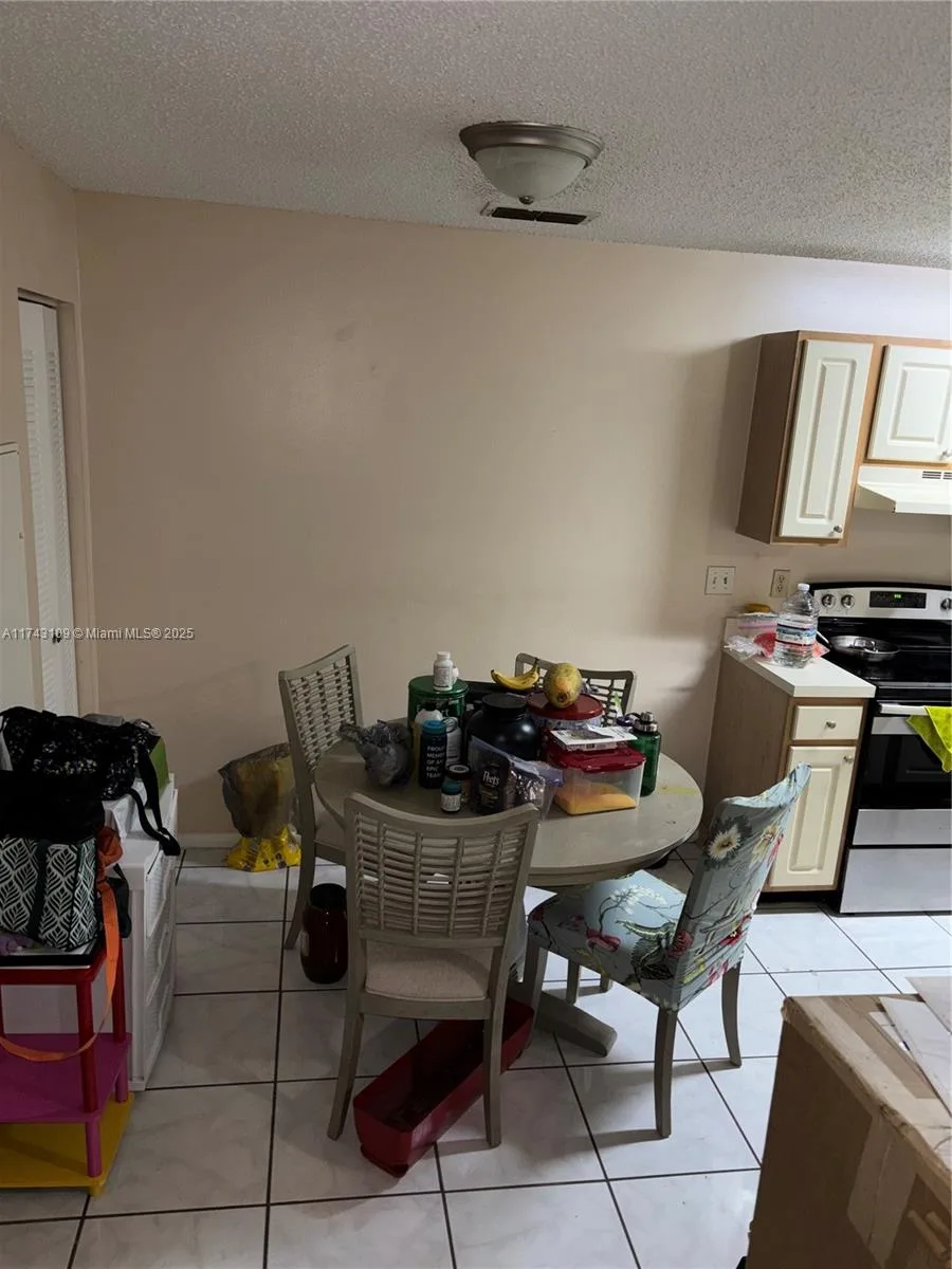 727 Sugar Bay Way # 203, Other City - In The State Of Florida, FL 32746 photo 3