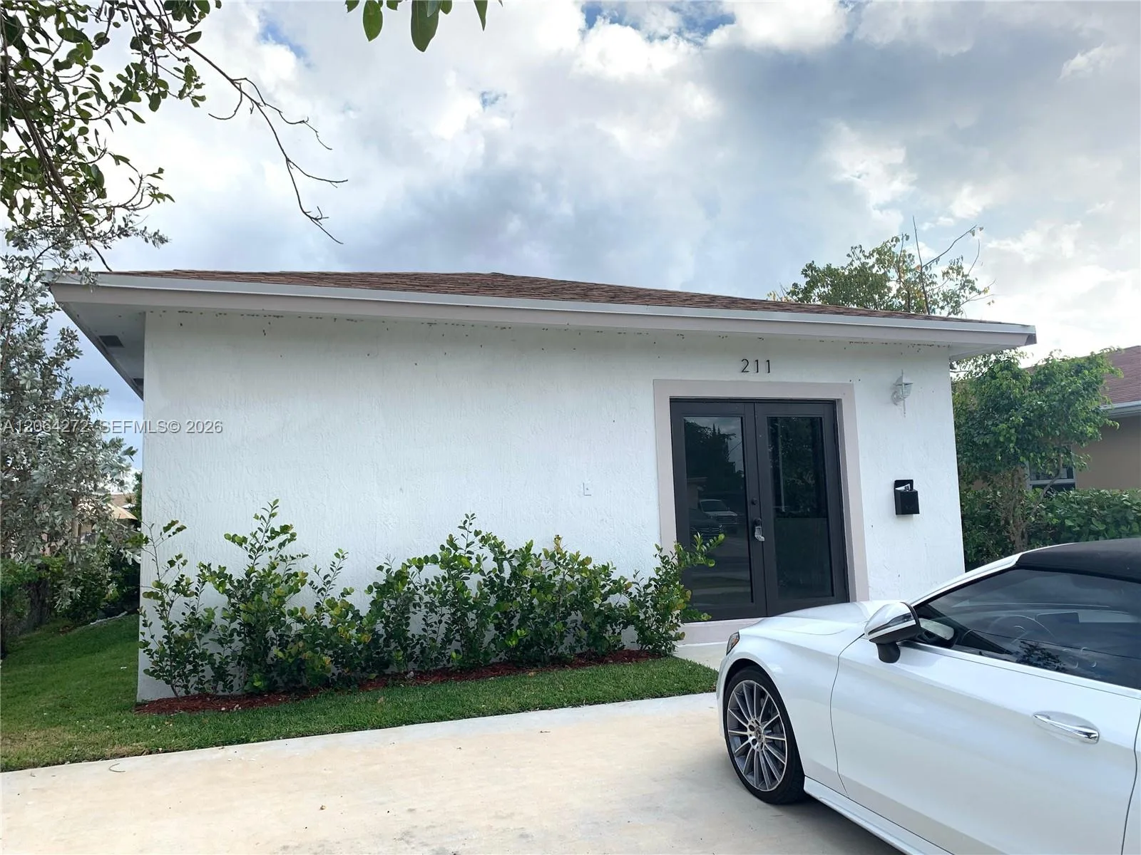 211 NW 7th Ct # A, Hallandale Beach, FL 33009 photo 10
