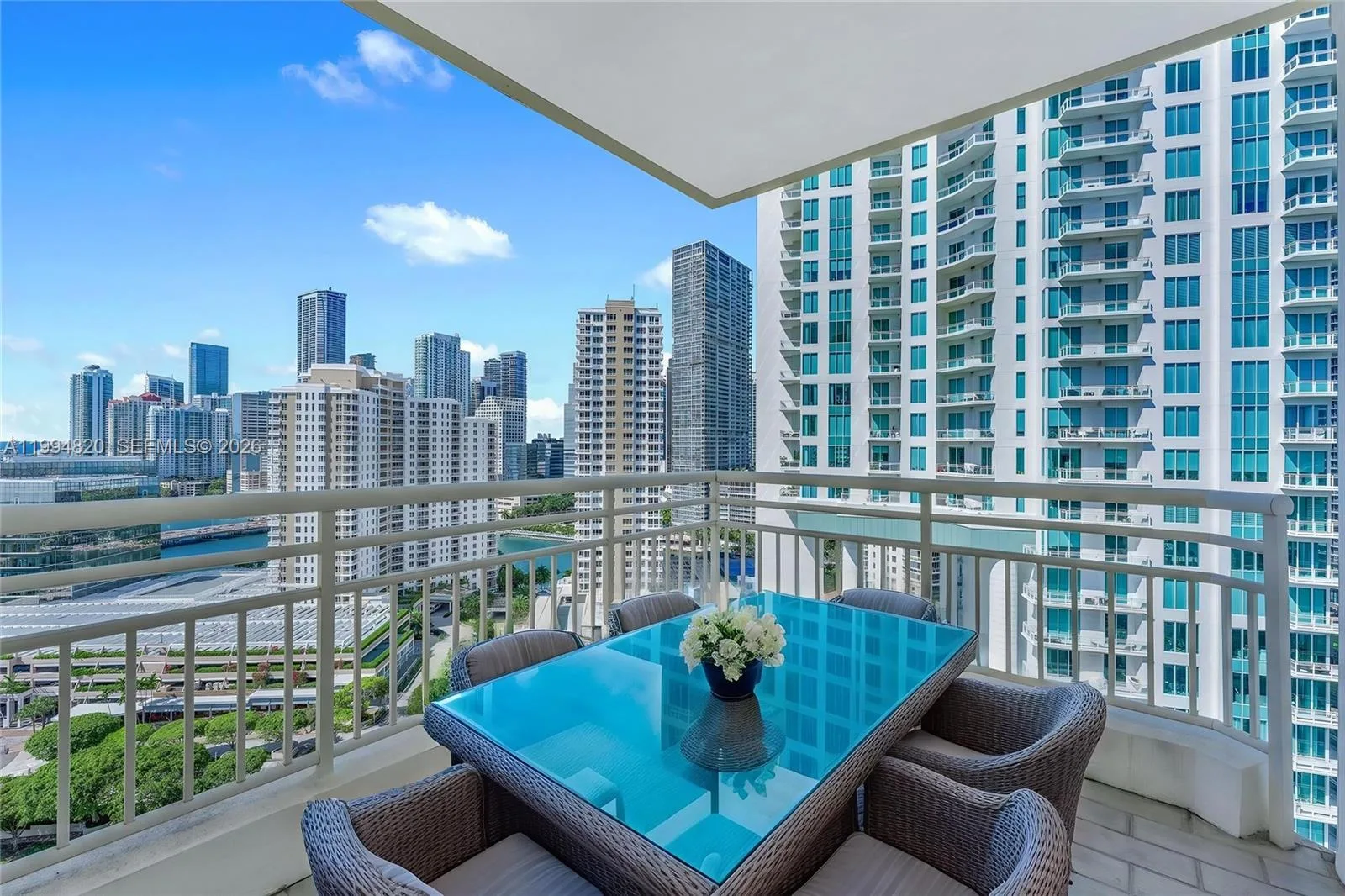888 Brickell Key Dr # 2201, Miami, FL 33131