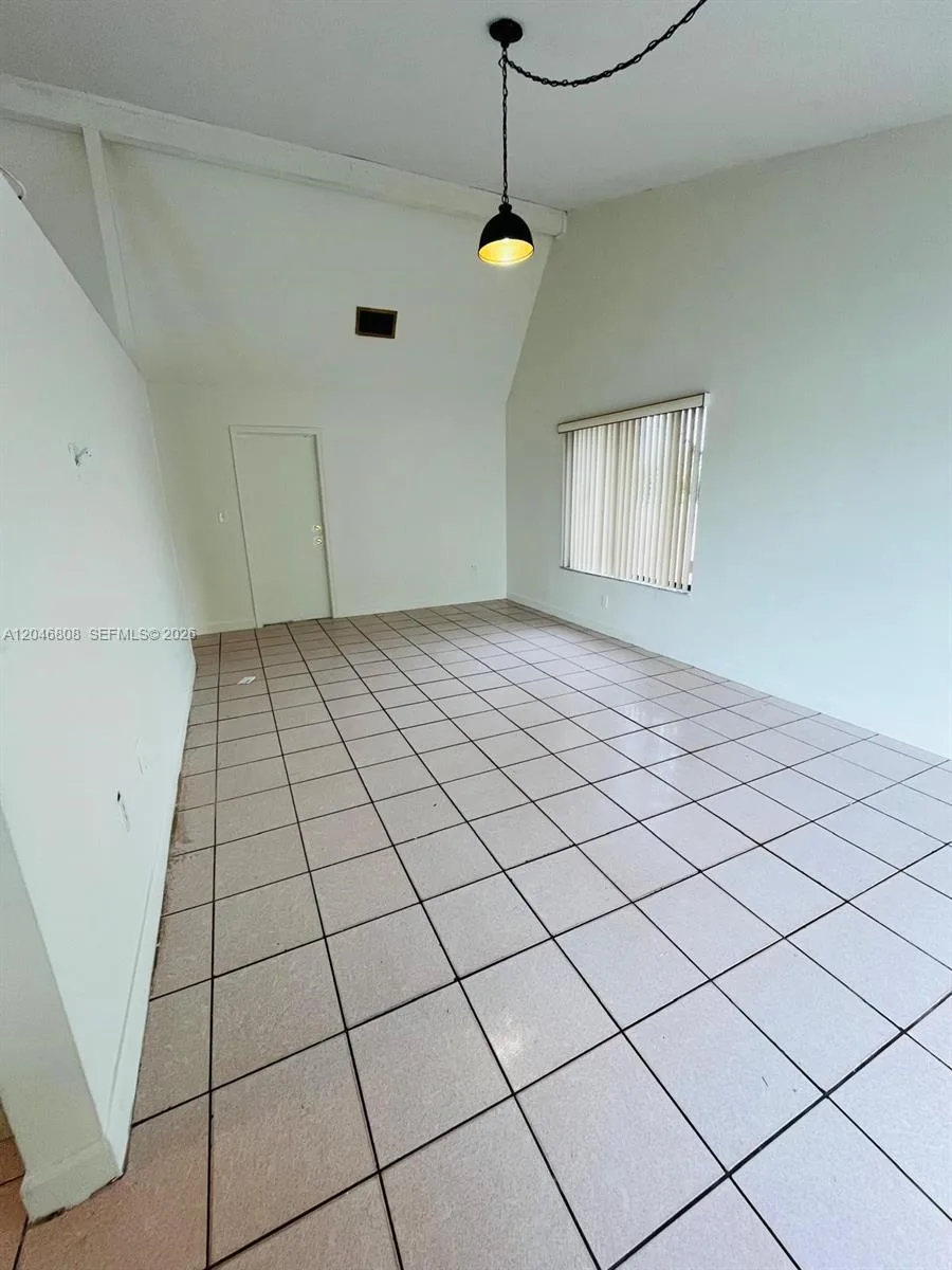 925 NE 207th Ter # 0, Miami, FL 33179 photo 10