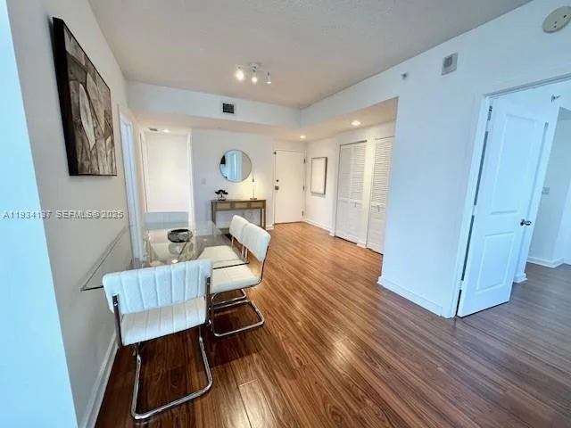 601 NE 23rd St # 1106, Miami, FL 33137 photo 4