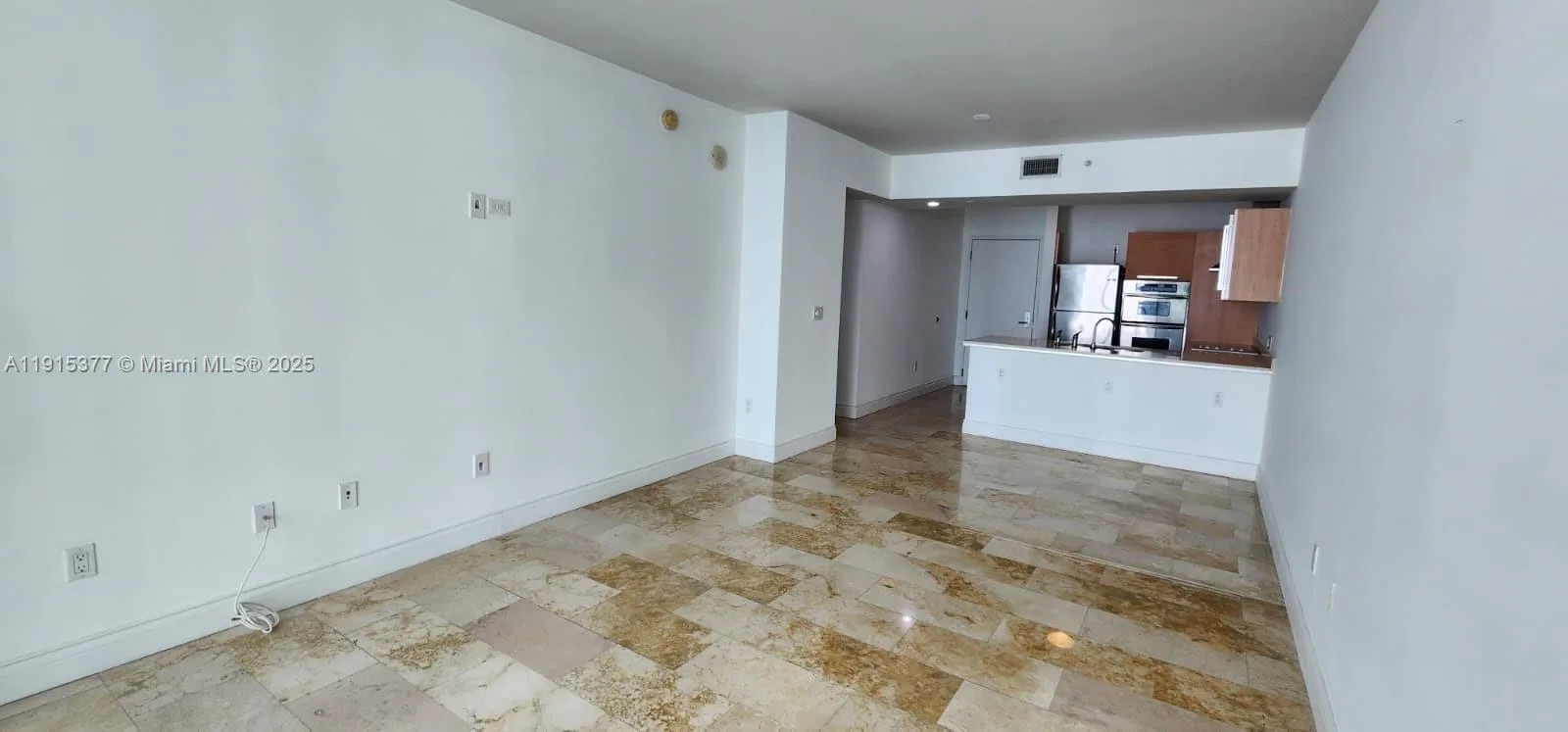 218 SE 14th St # 1904, Miami, FL 33131 photo 5