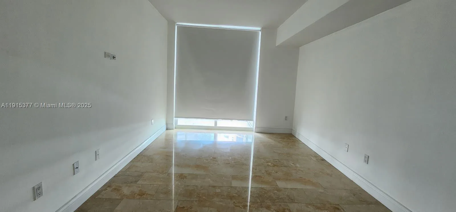 218 SE 14th St # 1904, Miami, FL 33131 photo 8
