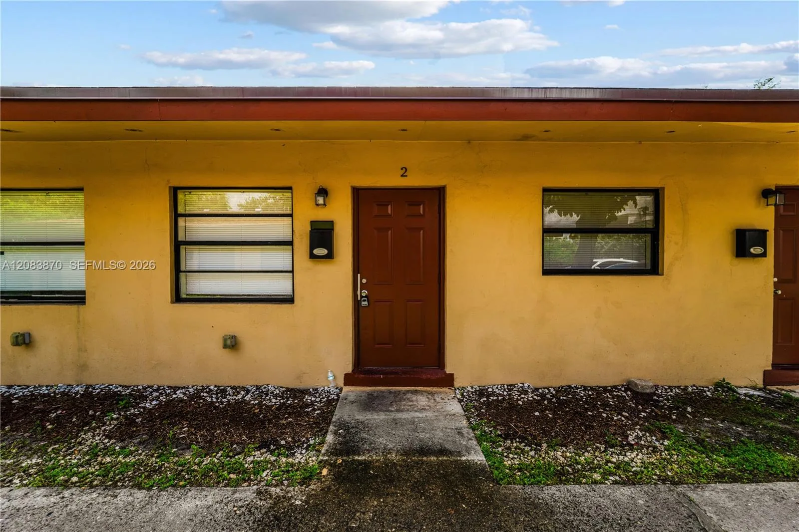 2731 NW 1st St # 2, Pompano Beach, FL 33069