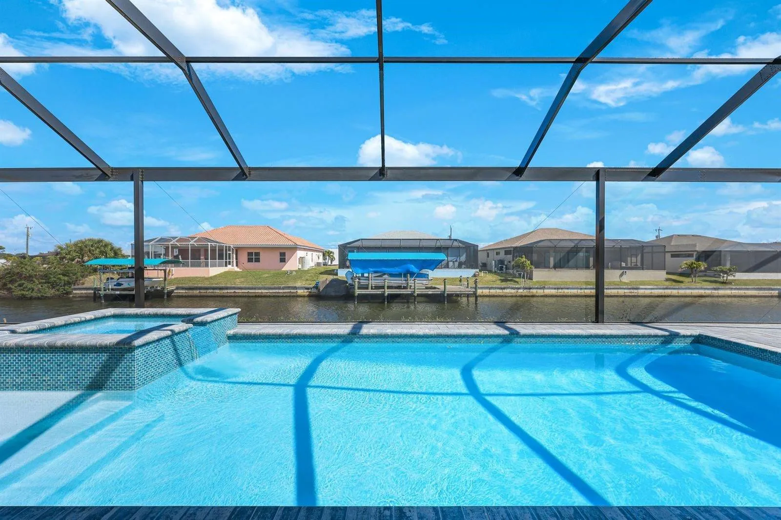 1925 NW 34th Place, Cape Coral, FL 33993