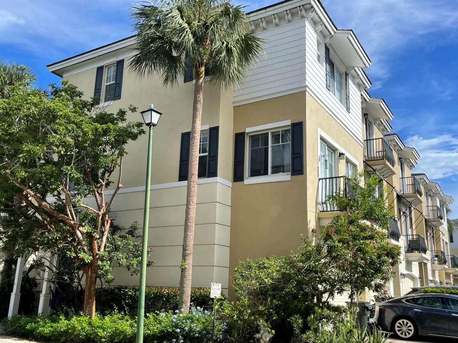 552 NW 39th Circle N, Boca Raton, FL 33431