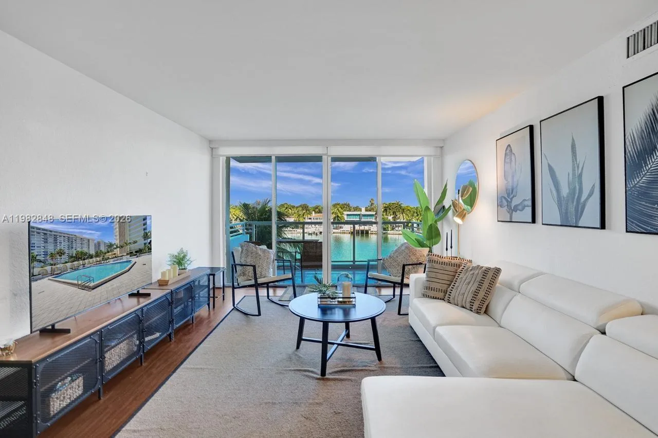 5600 Collins Ave # 5R, Miami Beach, FL 33140 photo 11