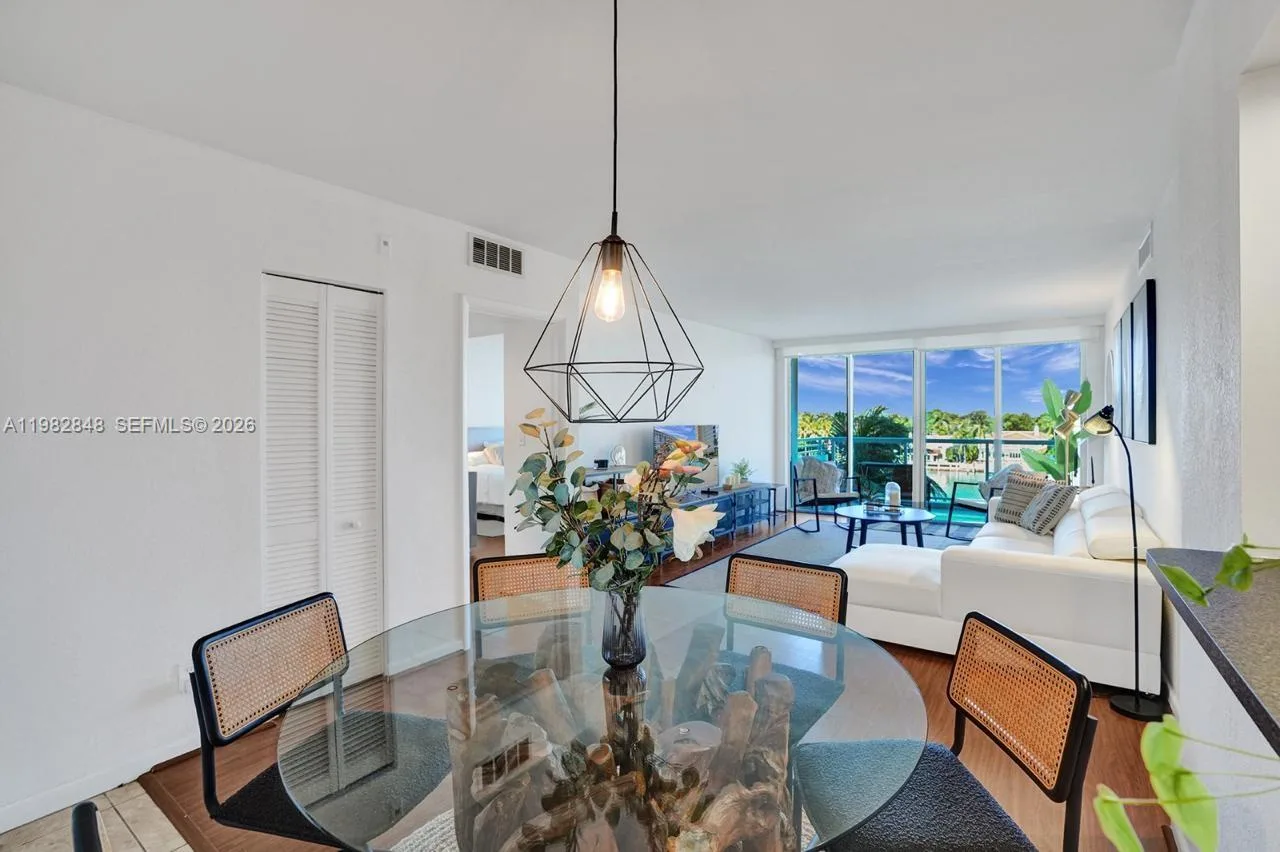 5600 Collins Ave # 5R, Miami Beach, FL 33140 photo 13