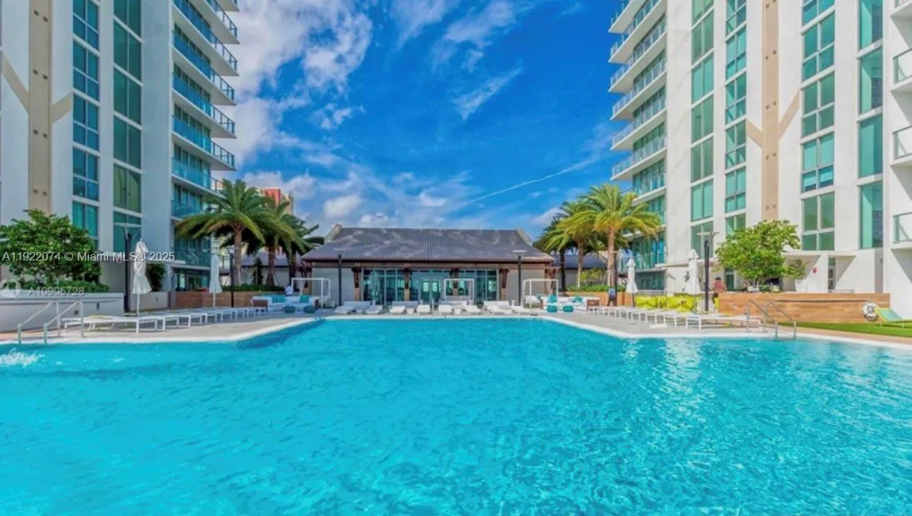 330 Sunny Isles Blvd # 5-2002, Sunny Isles Beach, FL 33160 photo 4