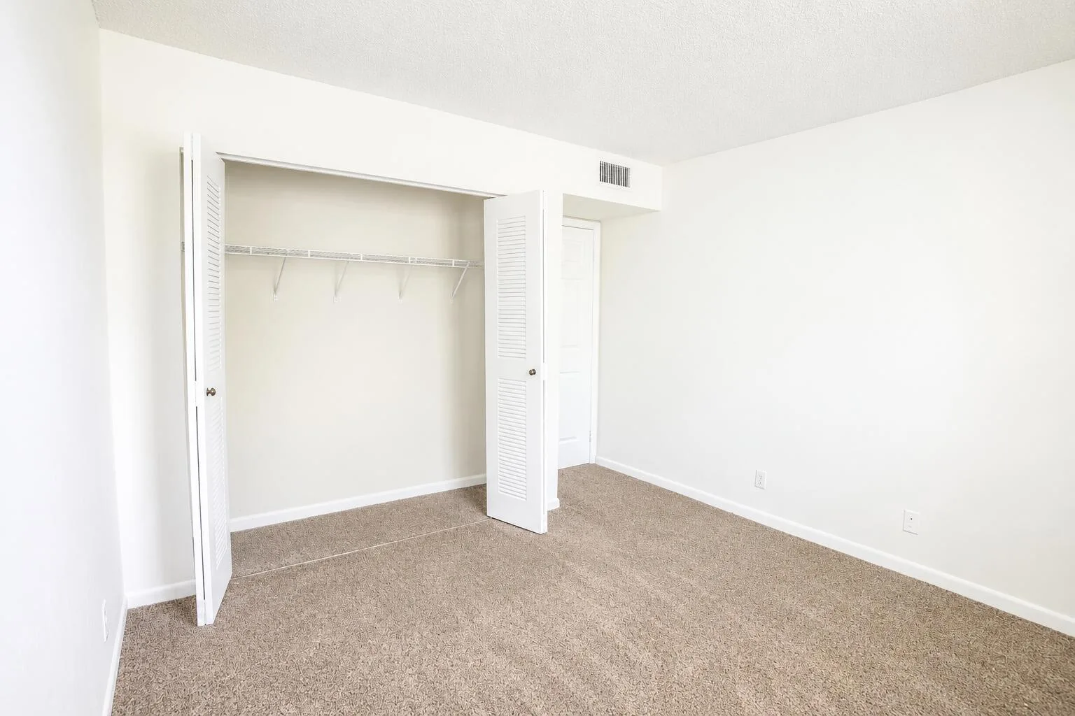 5910 MORNINGSTAR Circle # #202, Delray Beach, FL 33484 photo 9