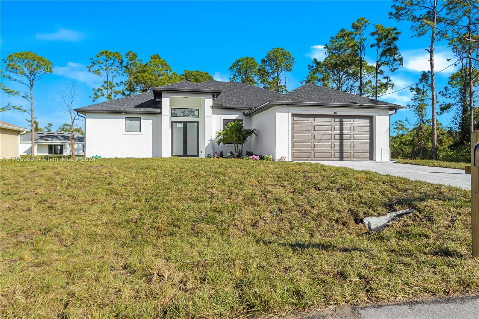 2802 6th, Lehigh Acres, FL 33976 photo 2
