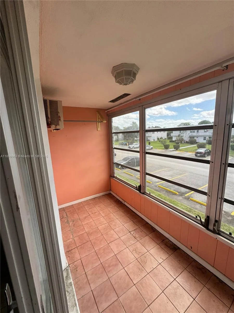 211 Coventry I # 211, West Palm Beach, FL 33417 photo 3