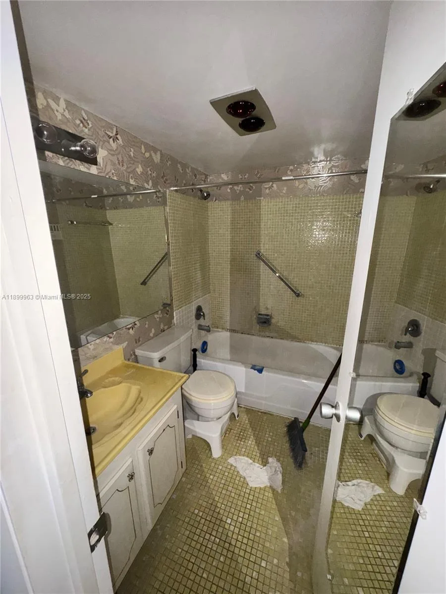 211 Coventry I # 211, West Palm Beach, FL 33417 photo 8
