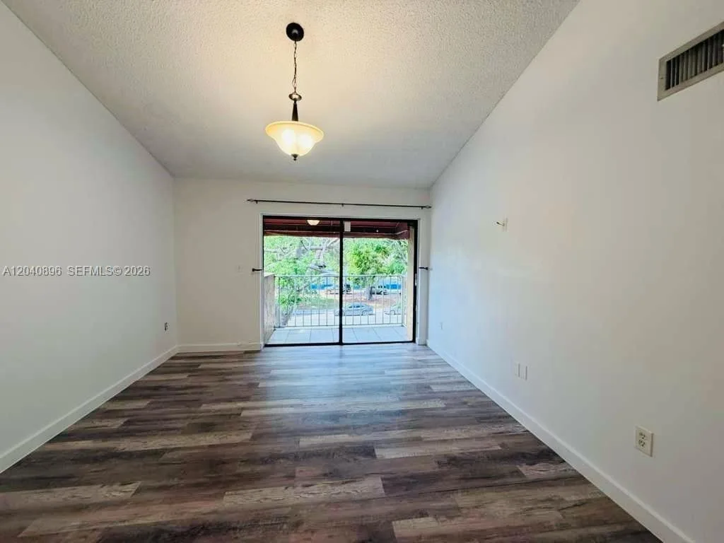 15530 SW 80th St # C-306, Miami, FL 33193 photo 6