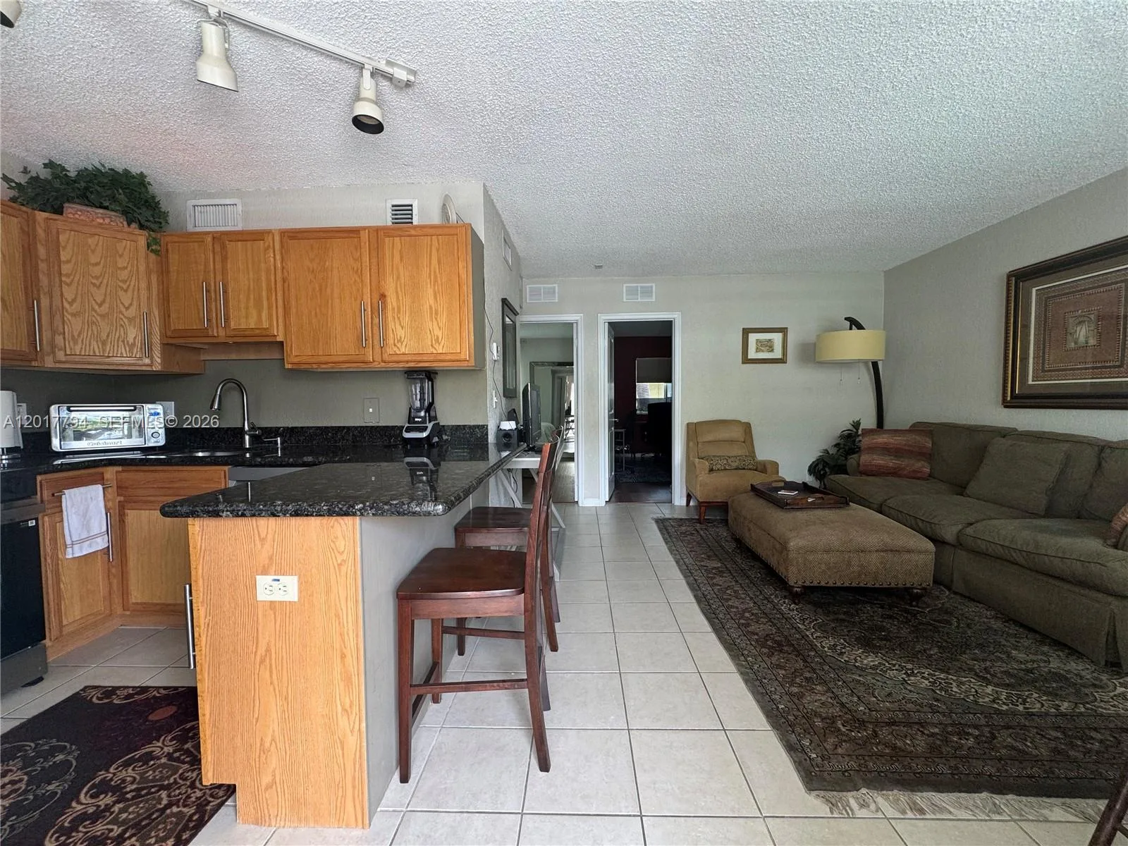 2660 NE 8th Ave # 215, Wilton Manors, FL 33334 photo 4