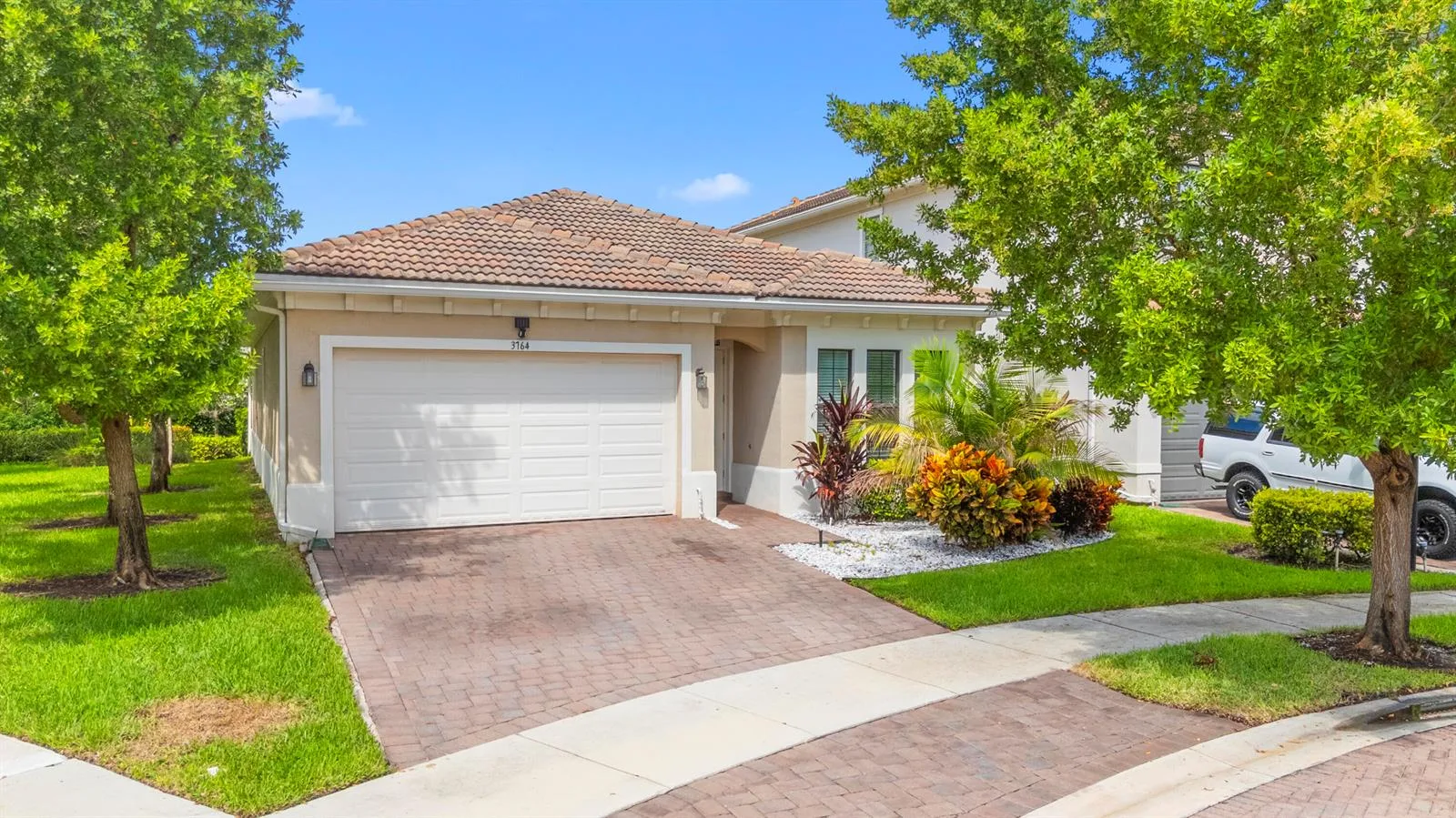3764 NW 89TH Way, Coral Springs, FL 33065