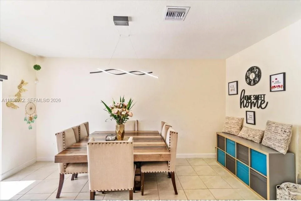 11431 W 32nd Ln, Hialeah, FL 33018 photo 8