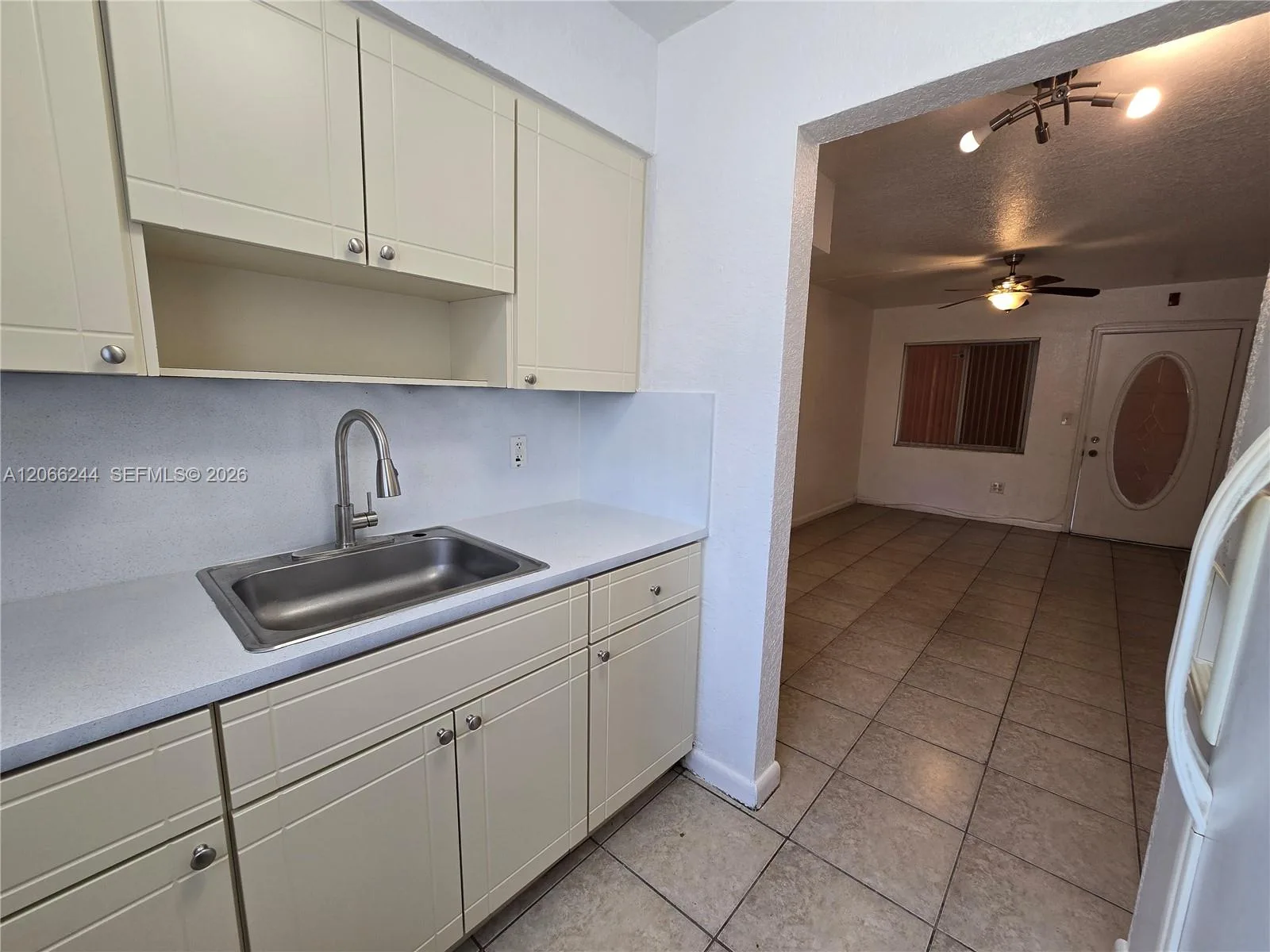 2330 NW 11th St # 15, Miami, FL 33125 photo 5