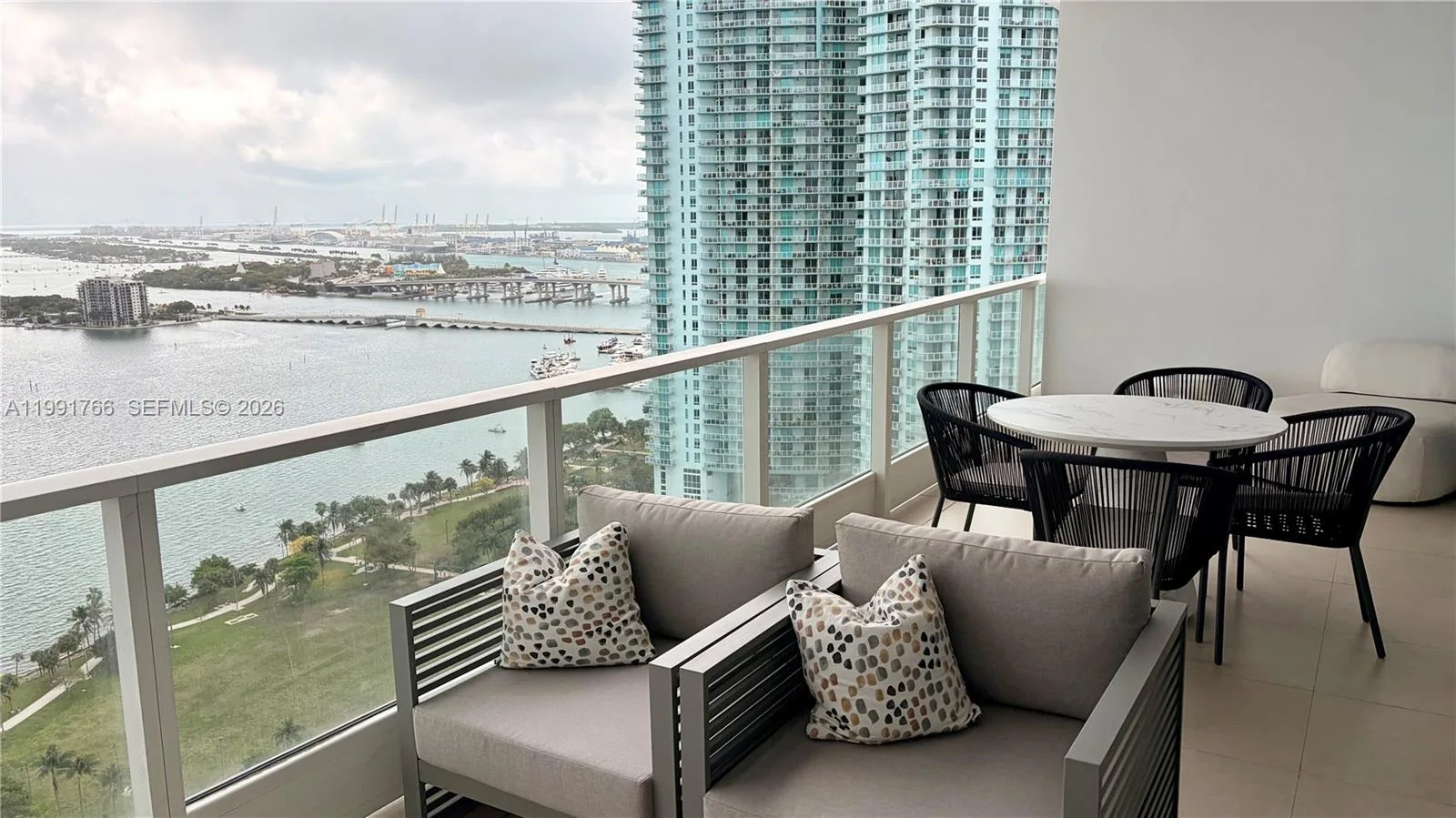 2020 N Bayshore Dr # 3009, Miami, FL 33137