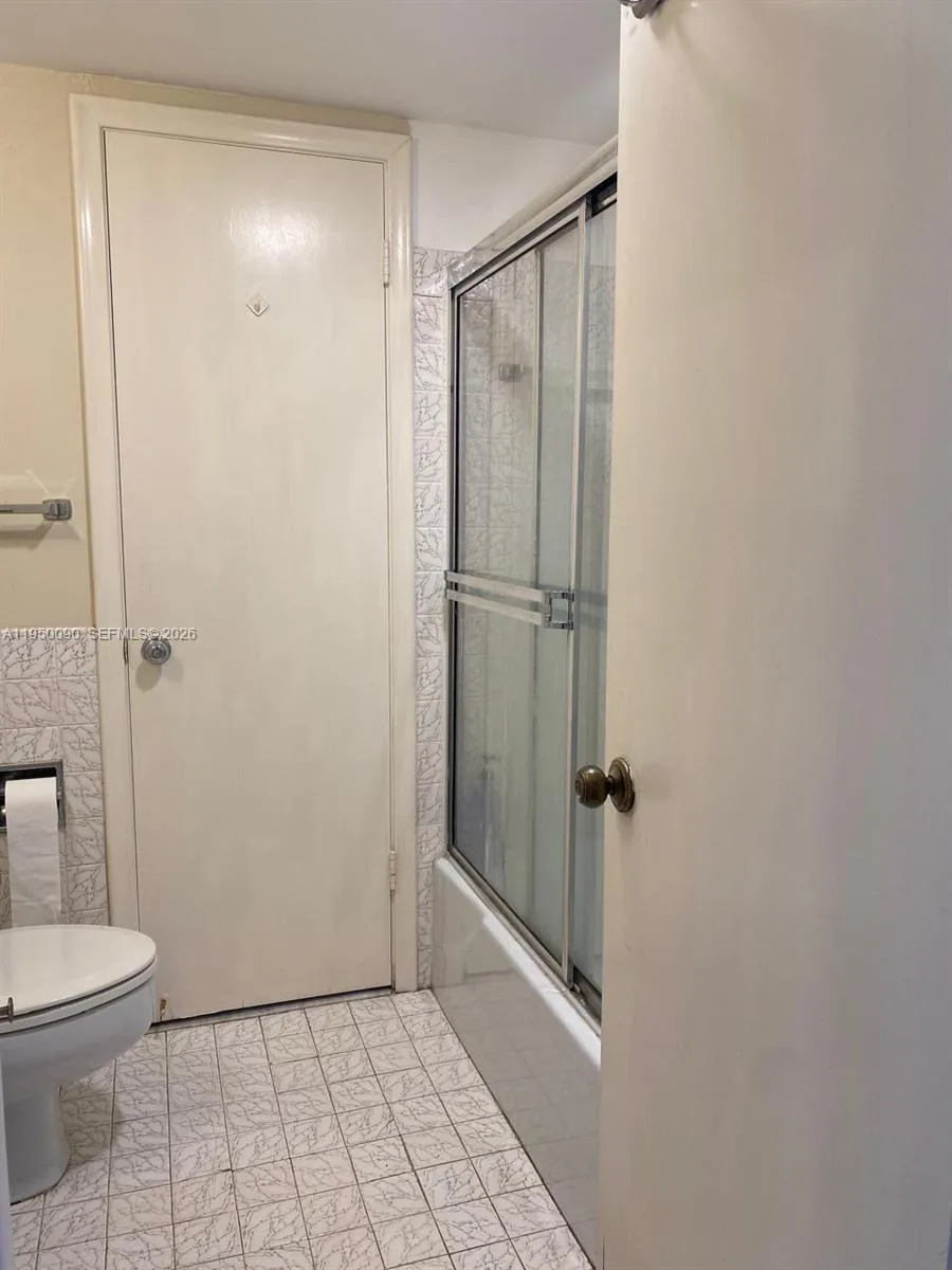 1825 S Ocean Dr # 707, Hallandale Beach, FL 33009 photo 13