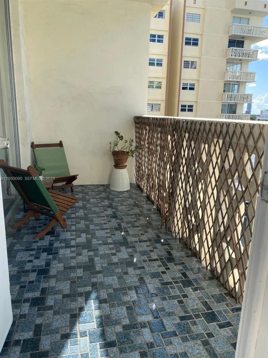 1825 S Ocean Dr # 707, Hallandale Beach, FL 33009 photo 7
