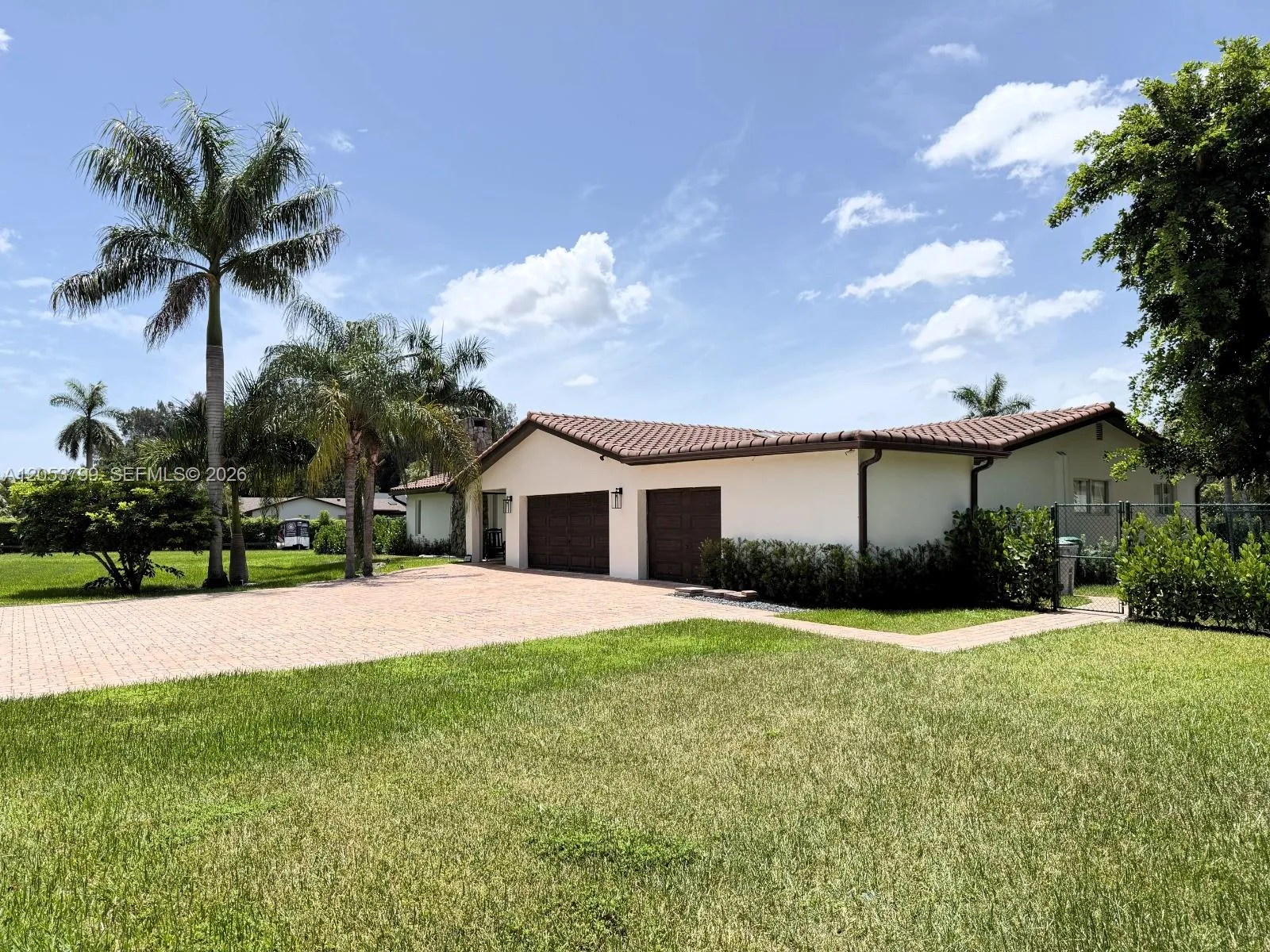 10950 SW 40th Ct, Davie, FL 33328 photo 5