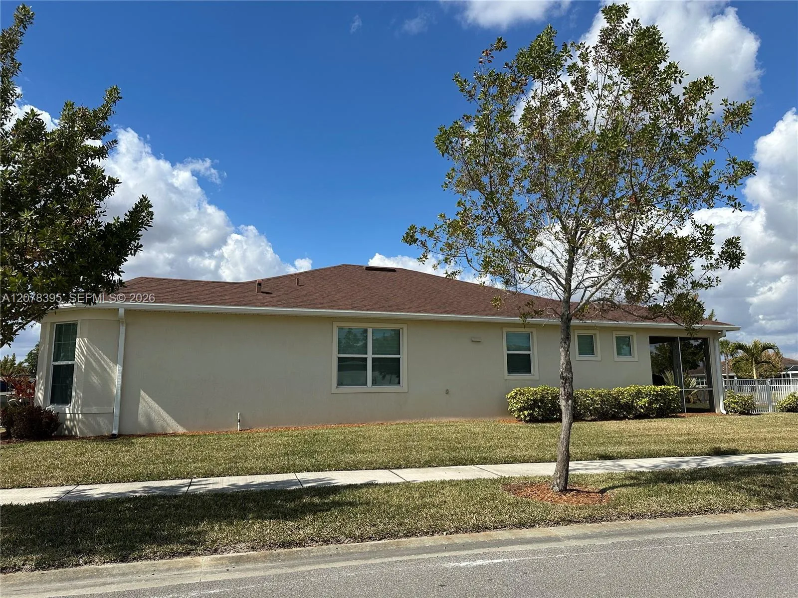 12763 SW Vermillion Cir, Port St. Lucie, FL 34987 — zdjęcie 2