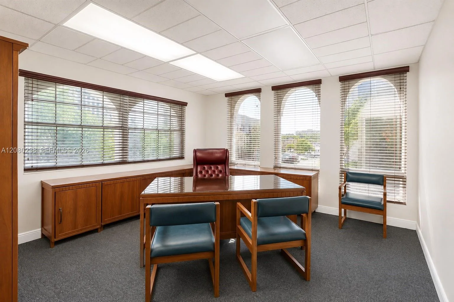 815 Ponce De Leon Blvd, Coral Gables, FL 33134 photo 4