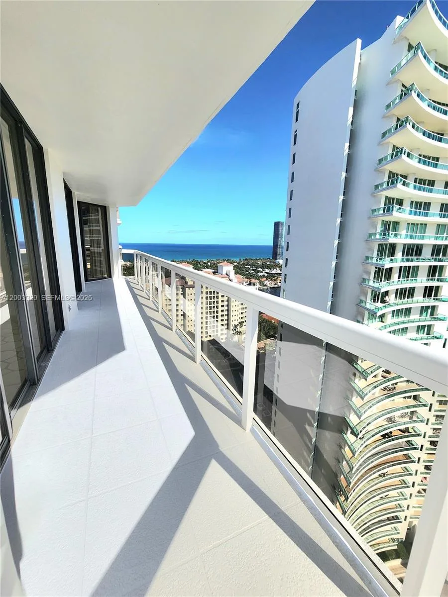 20185 E Country Club Dr # 2505, Aventura, FL 33180 photo 5