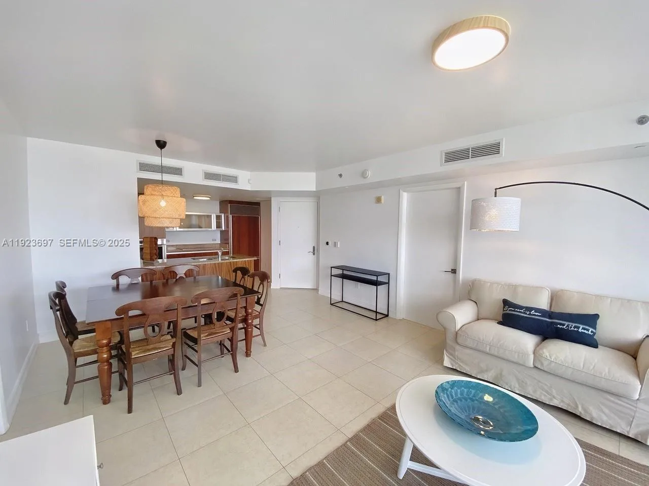 17201 Collins Ave # 1009, Sunny Isles Beach, FL 33160 photo 3
