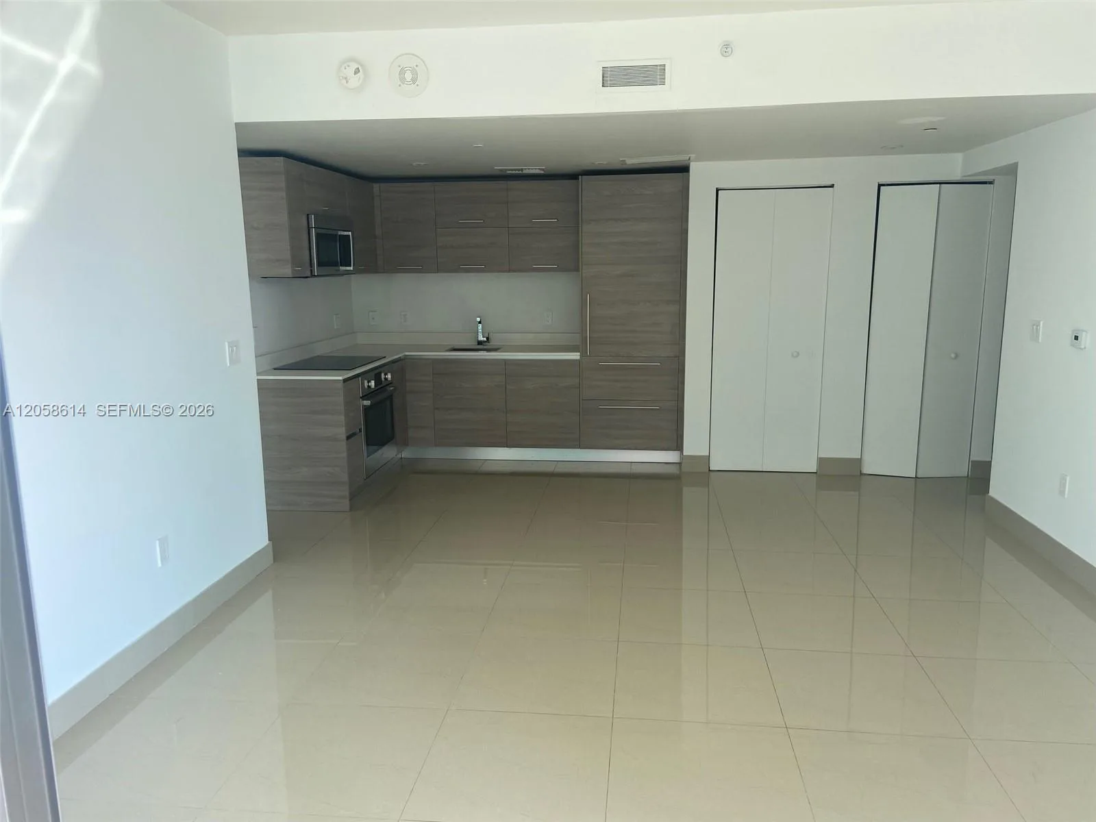 1300 S Miami Ave # 2207, Miami, FL 33130 photo 4