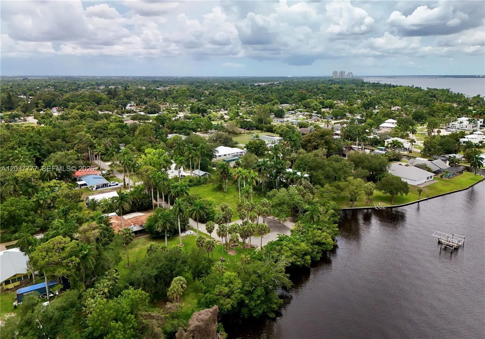 304 ROYAL PALM PARK RD, Fort Myers, FL 33905 photo 10