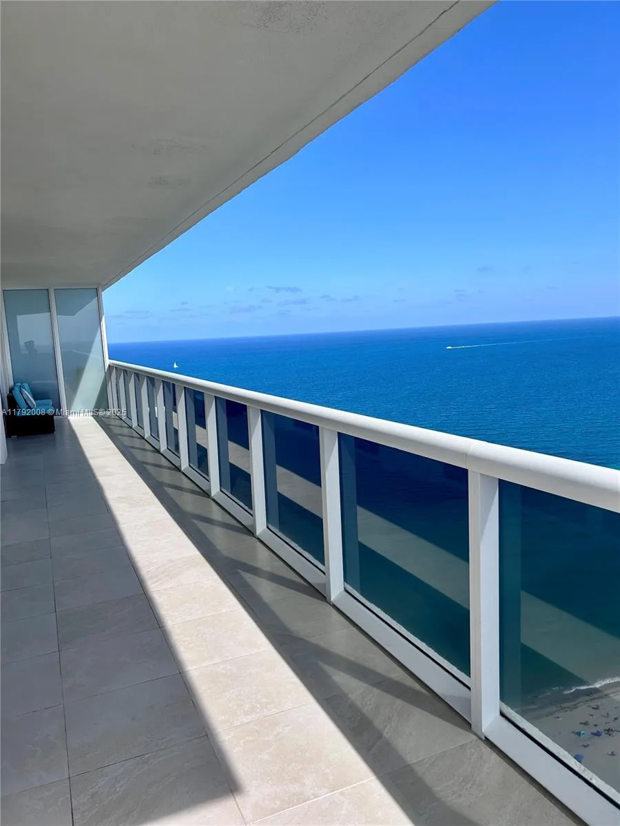 1830 S Ocean Dr # 4106, Hallandale Beach, FL 33009 photo 9