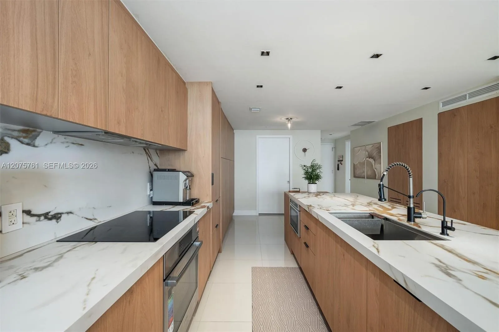 650 NE 32nd St # 1203, Miami, FL 33137 photo 7