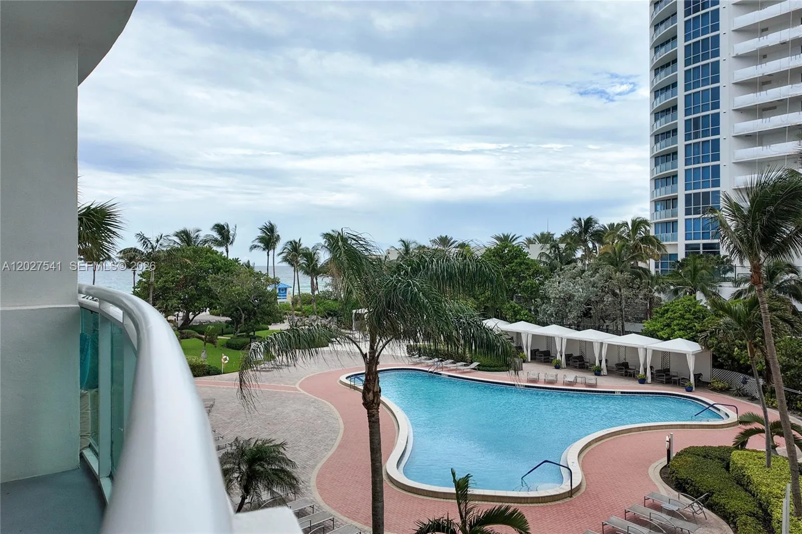 3001 S Ocean Dr # 319, Hollywood, FL 33019