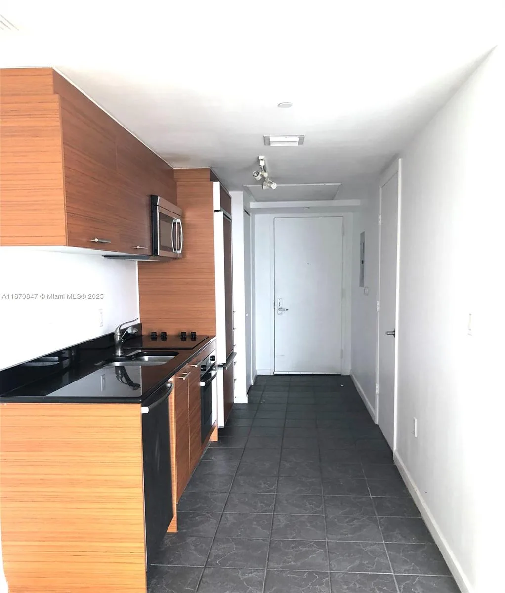 50 Biscayne Blvd # 3809, Miami, FL 33132 photo 8