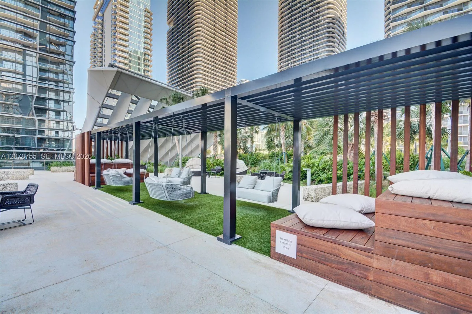 88 SW 7th St # 1511, Miami, FL 33130 photo 11