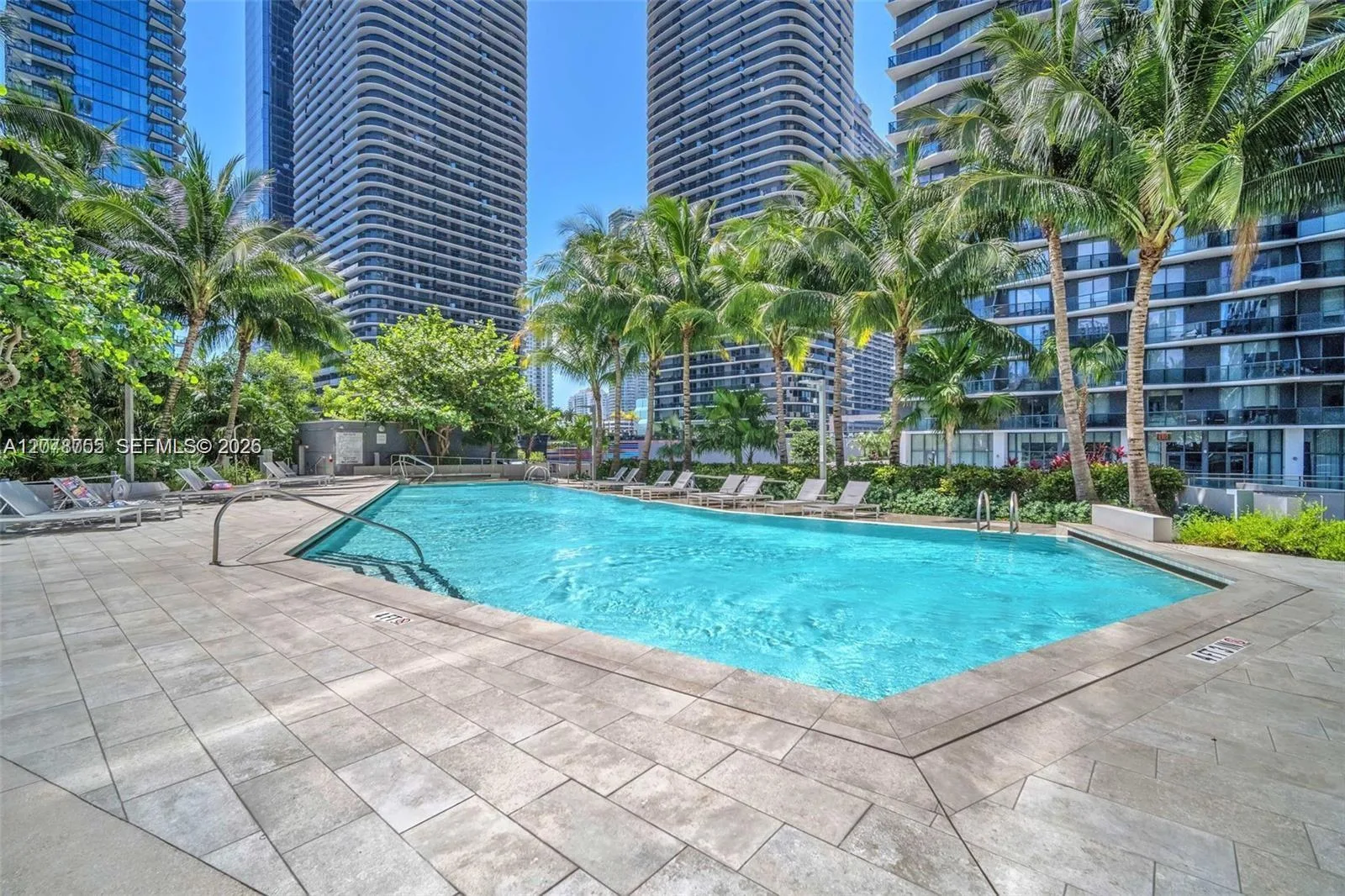 88 SW 7th St # 1511, Miami, FL 33130 photo 12