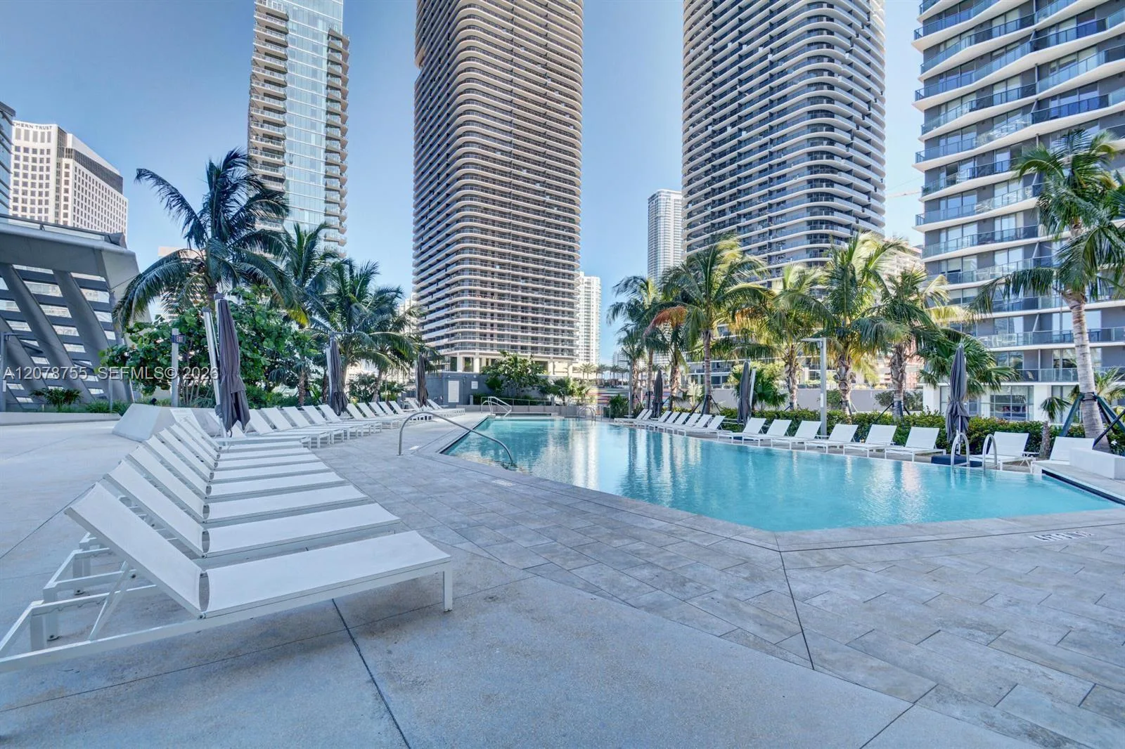 88 SW 7th St # 1511, Miami, FL 33130 photo 13