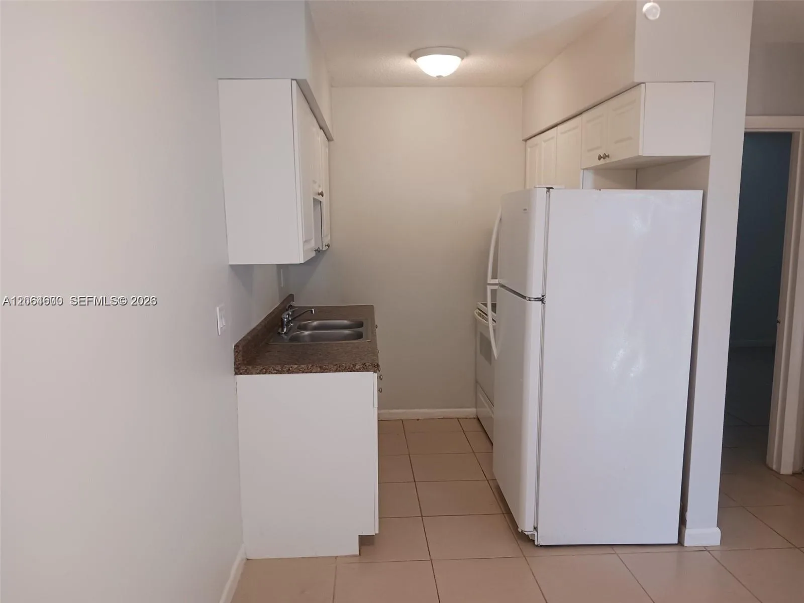 214 SE 8th St # 3, Hallandale Beach, FL 33009 photo 7