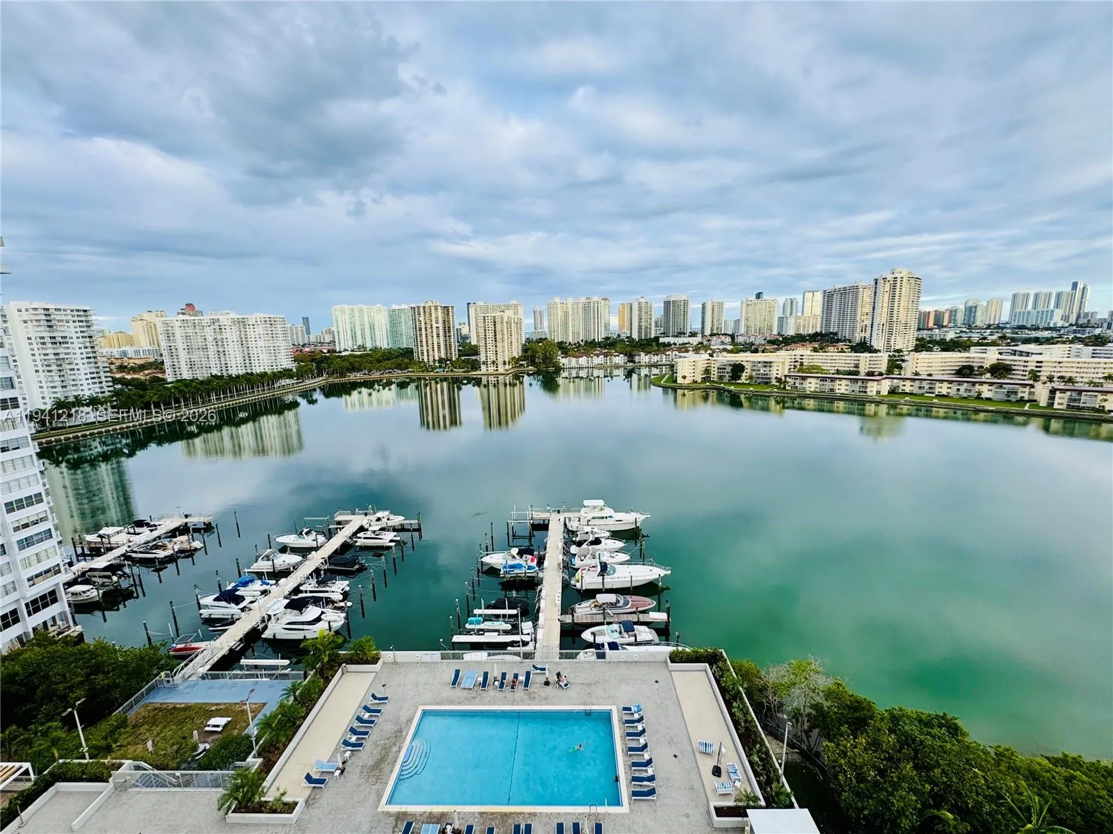 18041 Biscayne Blvd *BOAT SLIP & UNIT* # 1605, Aventura, FL 33160 photo 7