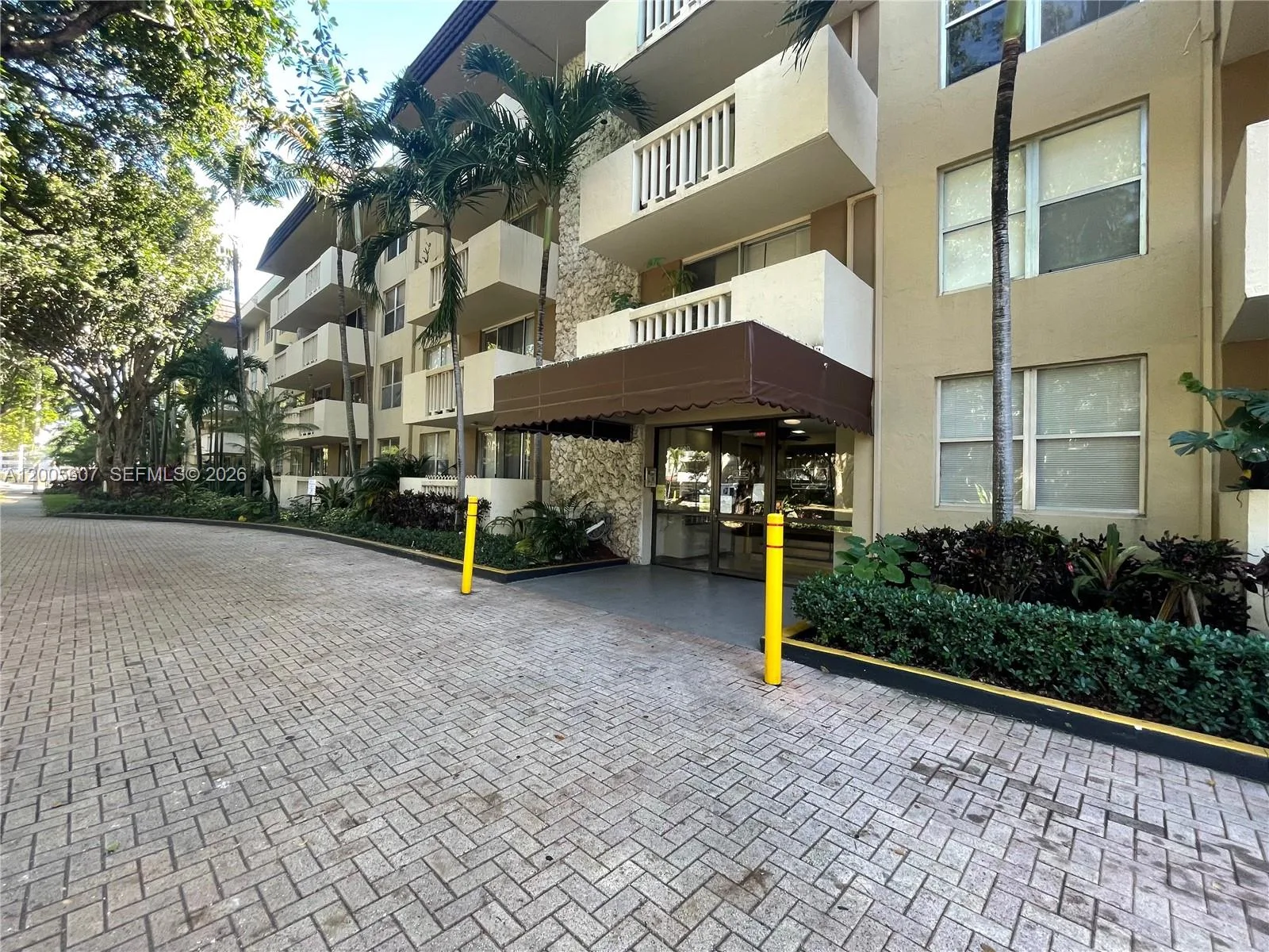 1800 Sans Souci Blvd # 107, North Miami, FL 33181 photo 2