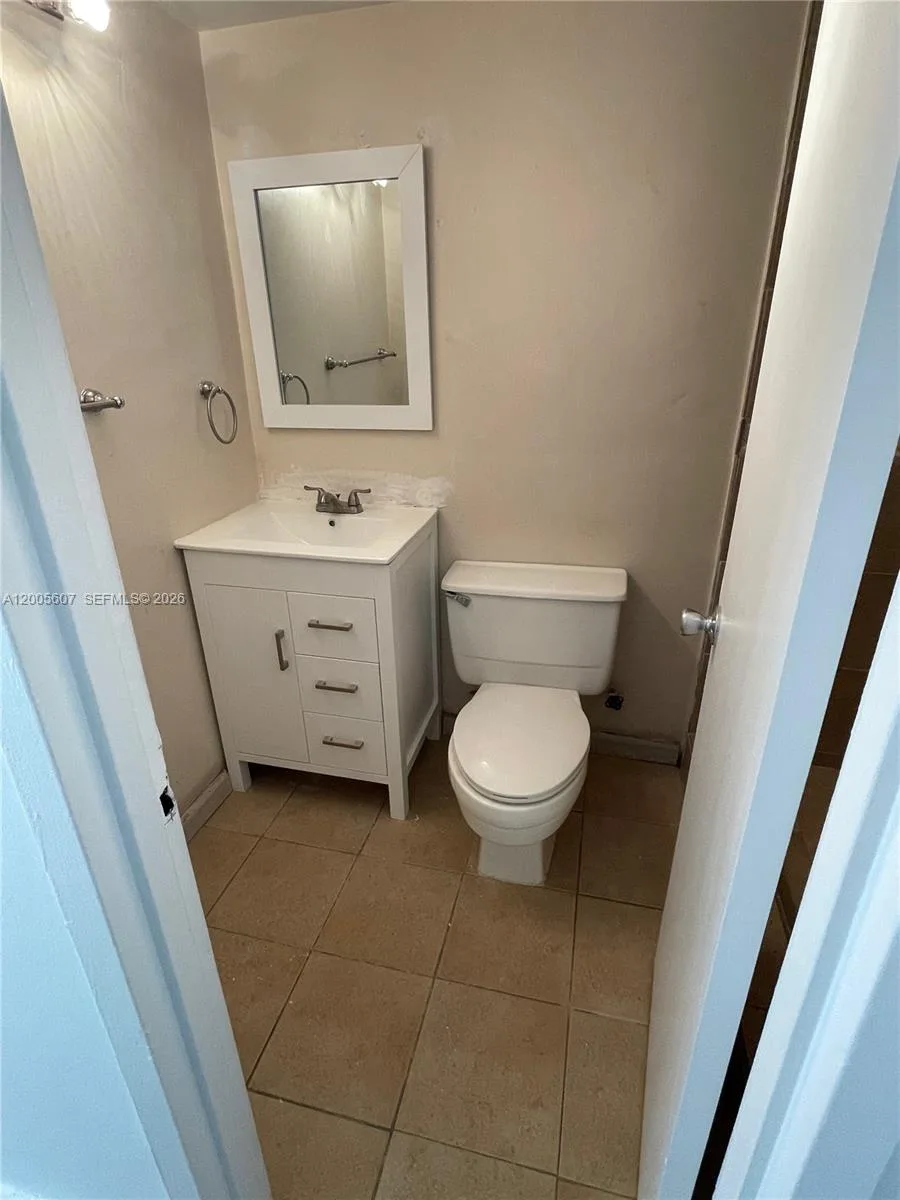 1800 Sans Souci Blvd # 107, North Miami, FL 33181 photo 9
